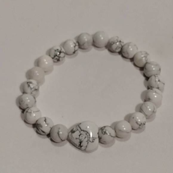 Natural Stone Stretch Bracelet Howlite - Picture 2 of 4